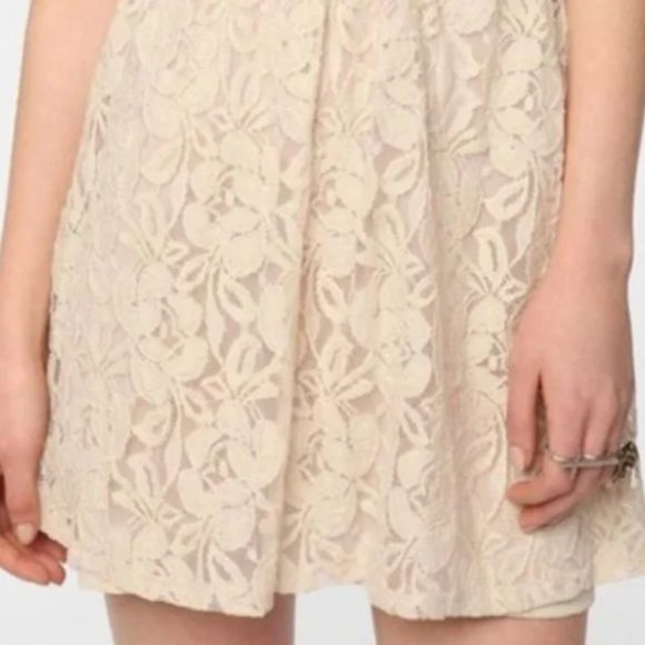 Anthropologie - Coincidence and Chance - Lacey Romantic Dress - Picture 5 of 11